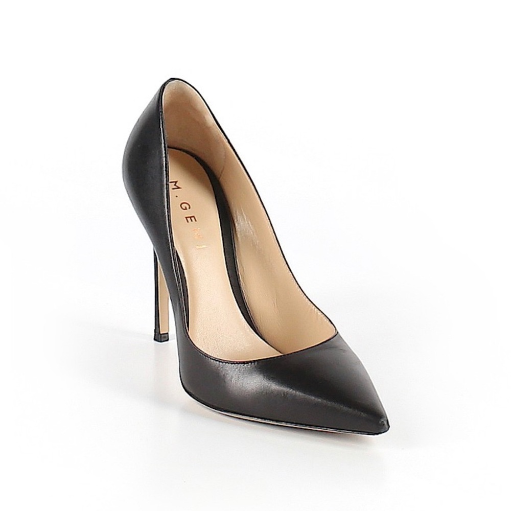 M. Gemi black leather heels pumps 6.5